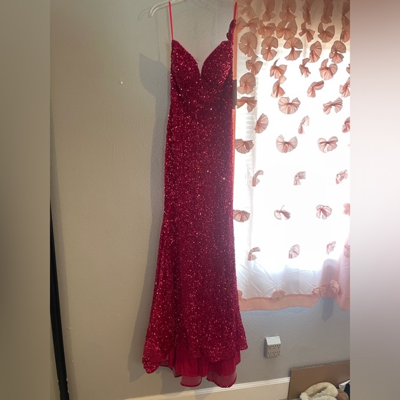 Pink strapless prom/party dress - Picture 4 of 6